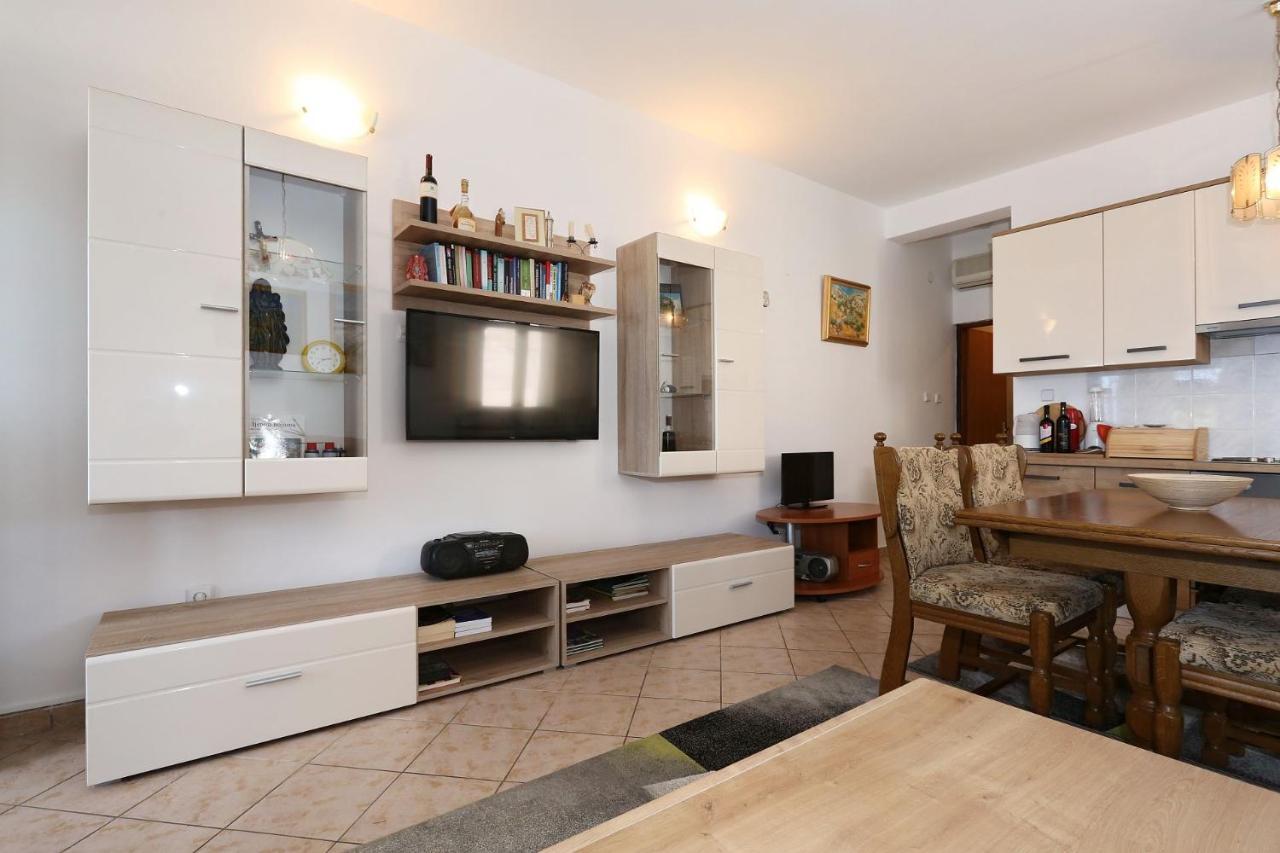 Apartments Ivan Vir Extérieur photo